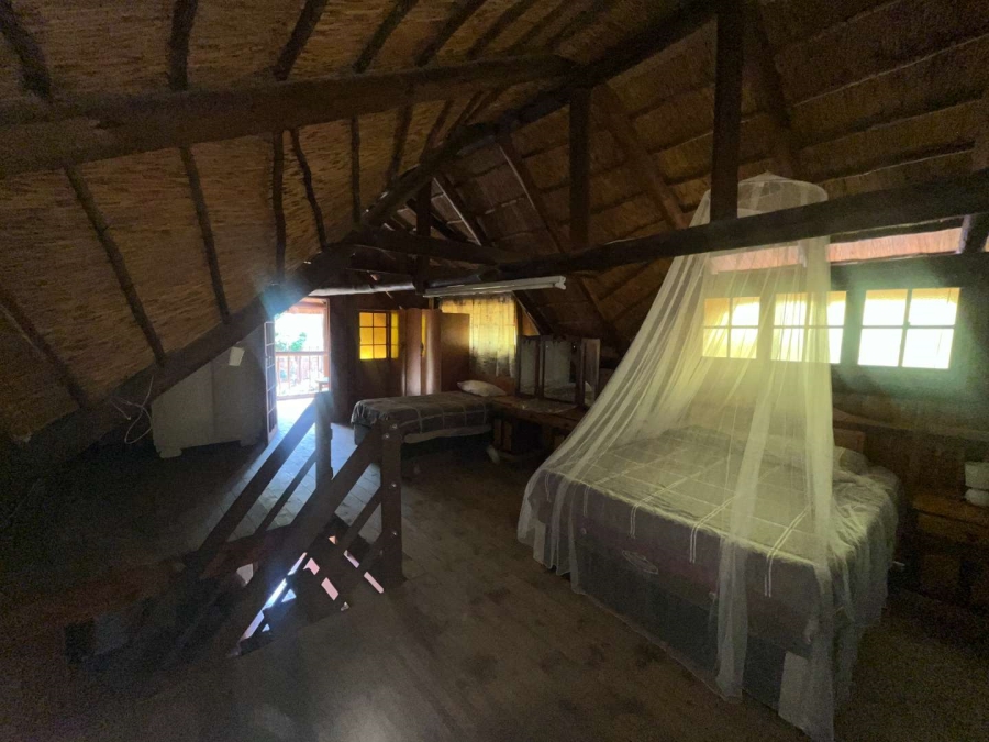5 Bedroom Property for Sale in Die Rand Northern Cape